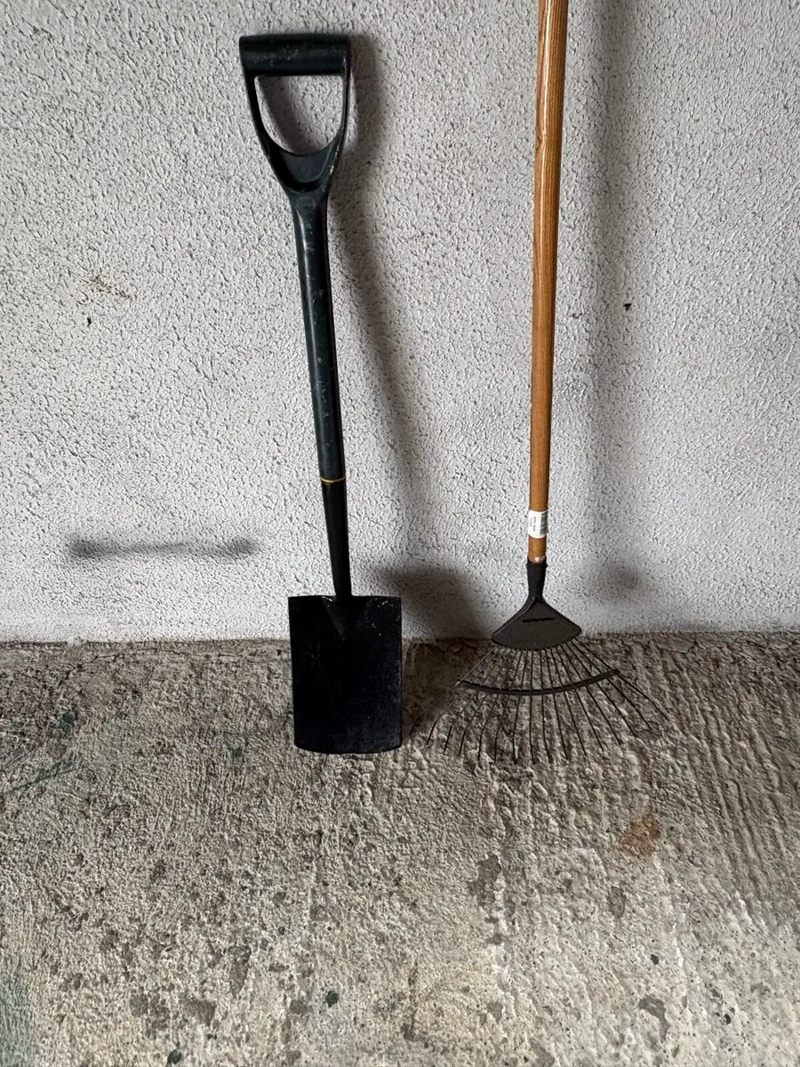 Garden tools - Image 1