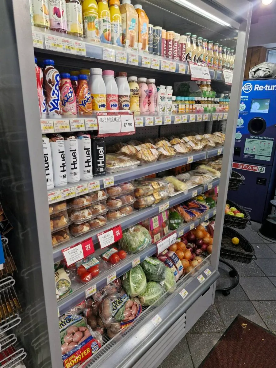 Retail fridge - Image 1