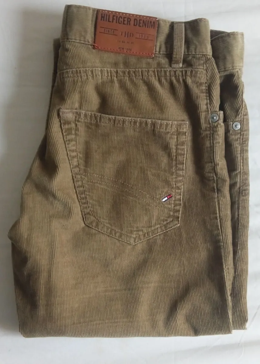 Tommy Hilfiger Chords - Image 2
