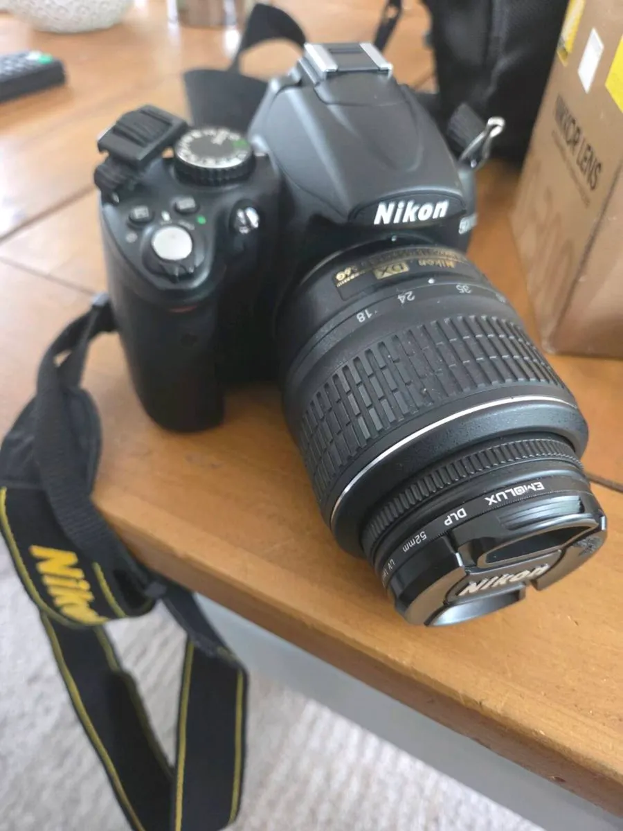 Nikon d5000 camera - Image 2