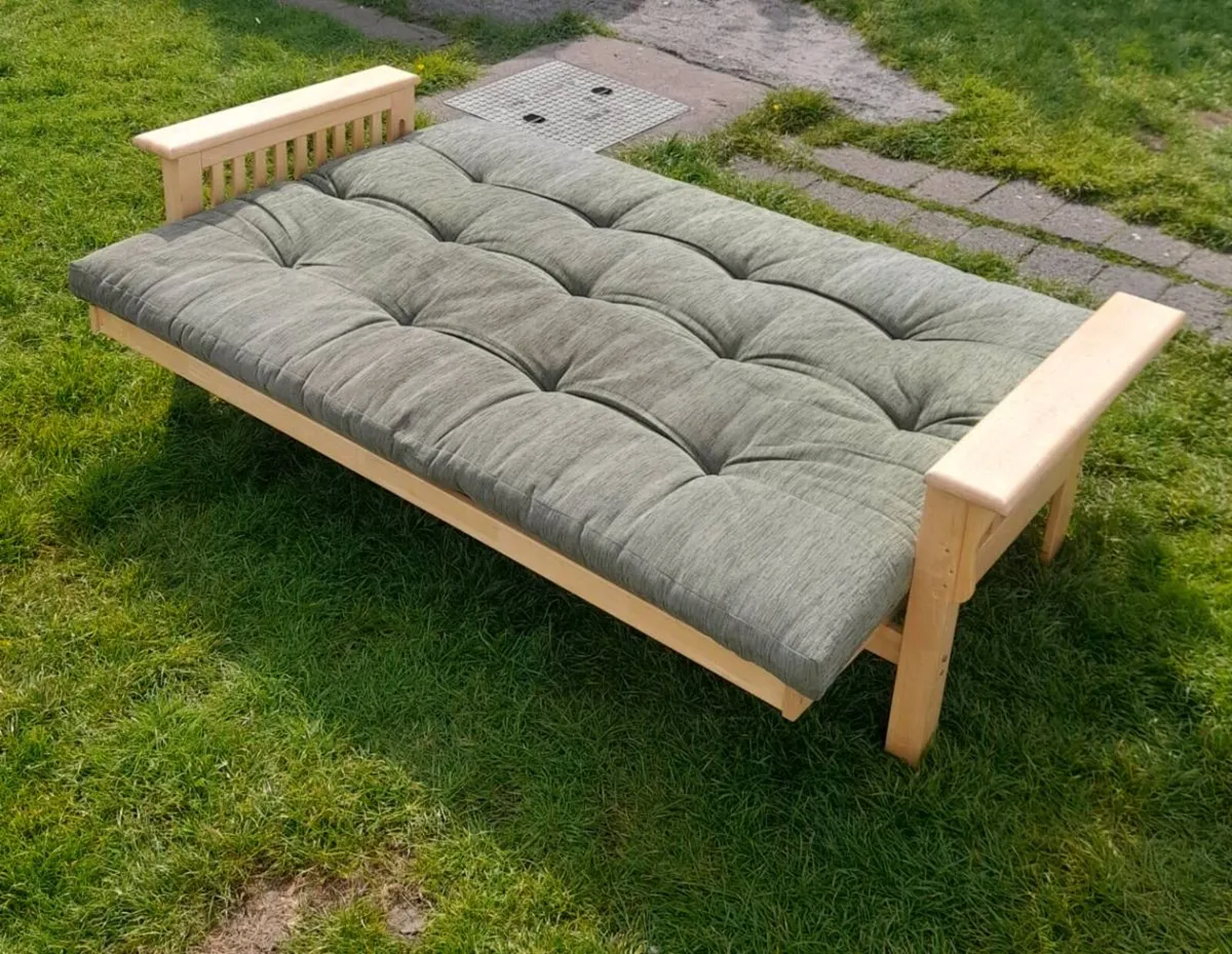 Futon sofabed/daybed for sale - Image 4