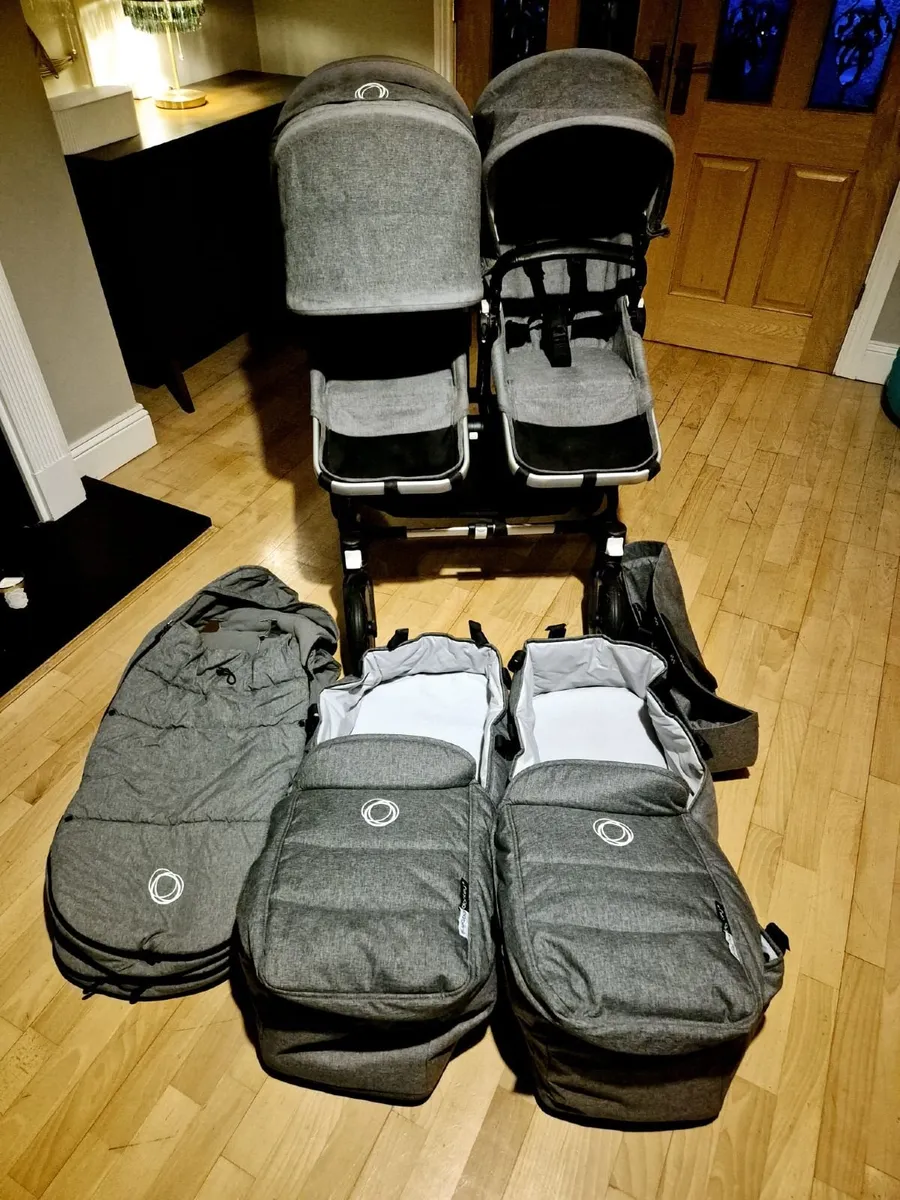 Bugaboo donkey/ Cybex carseat bundle - Image 2