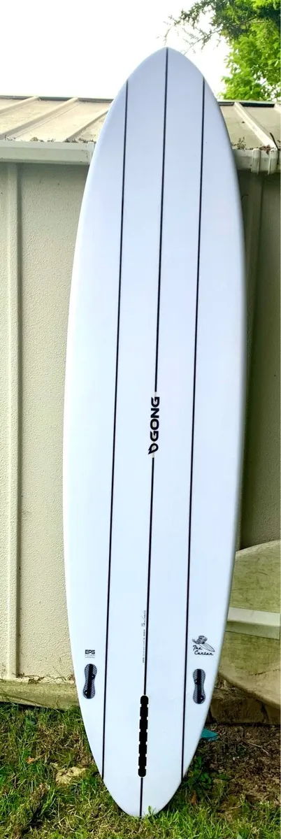 Surfboard - Image 1