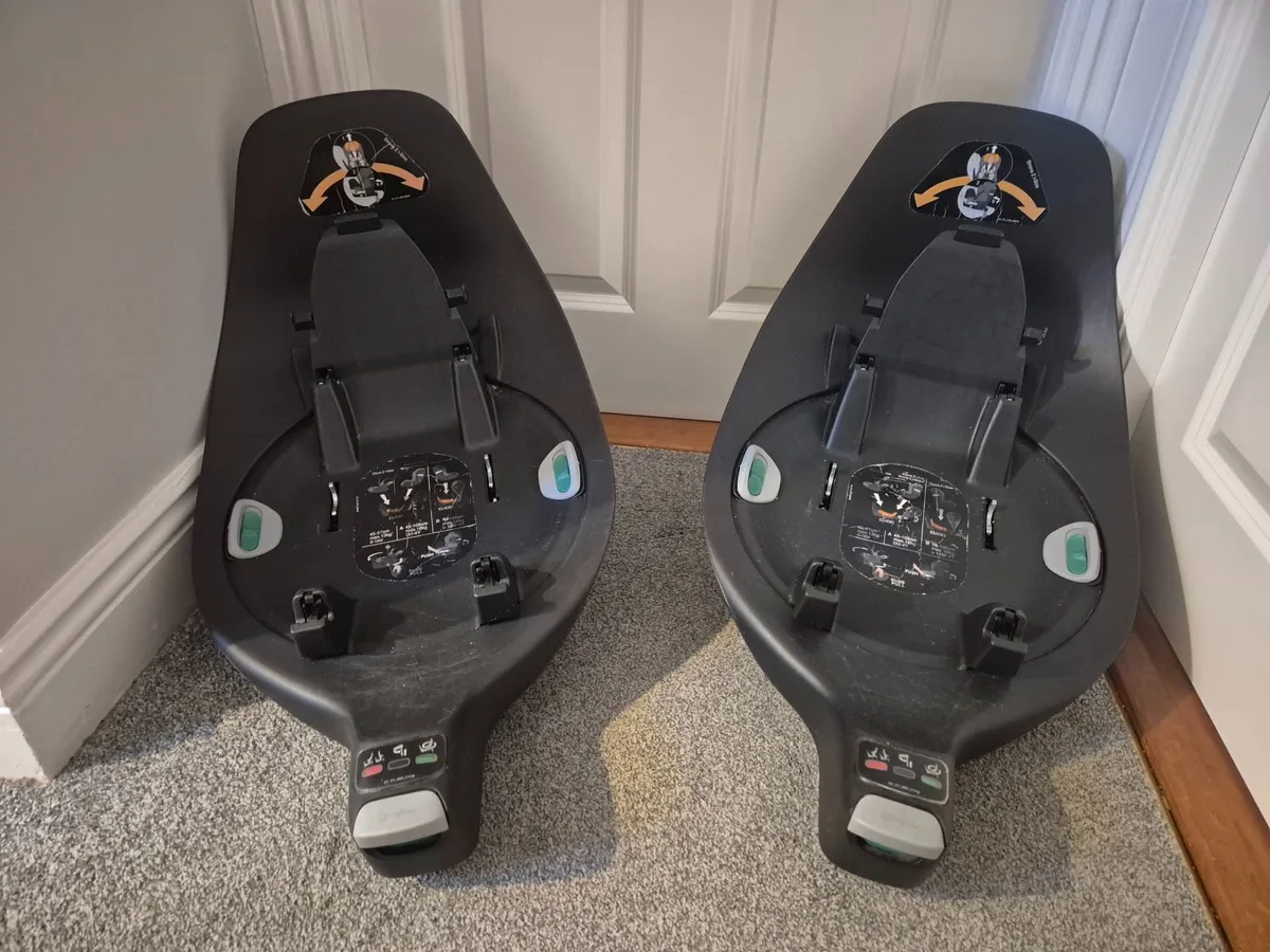 Bugaboo donkey/ Cybex carseat bundle - Image 3