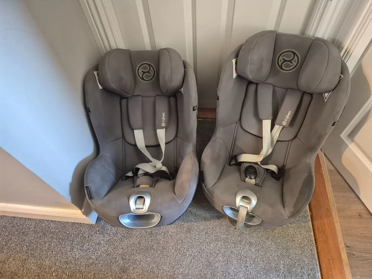Bugaboo donkey/ Cybex carseat bundle - Image 4