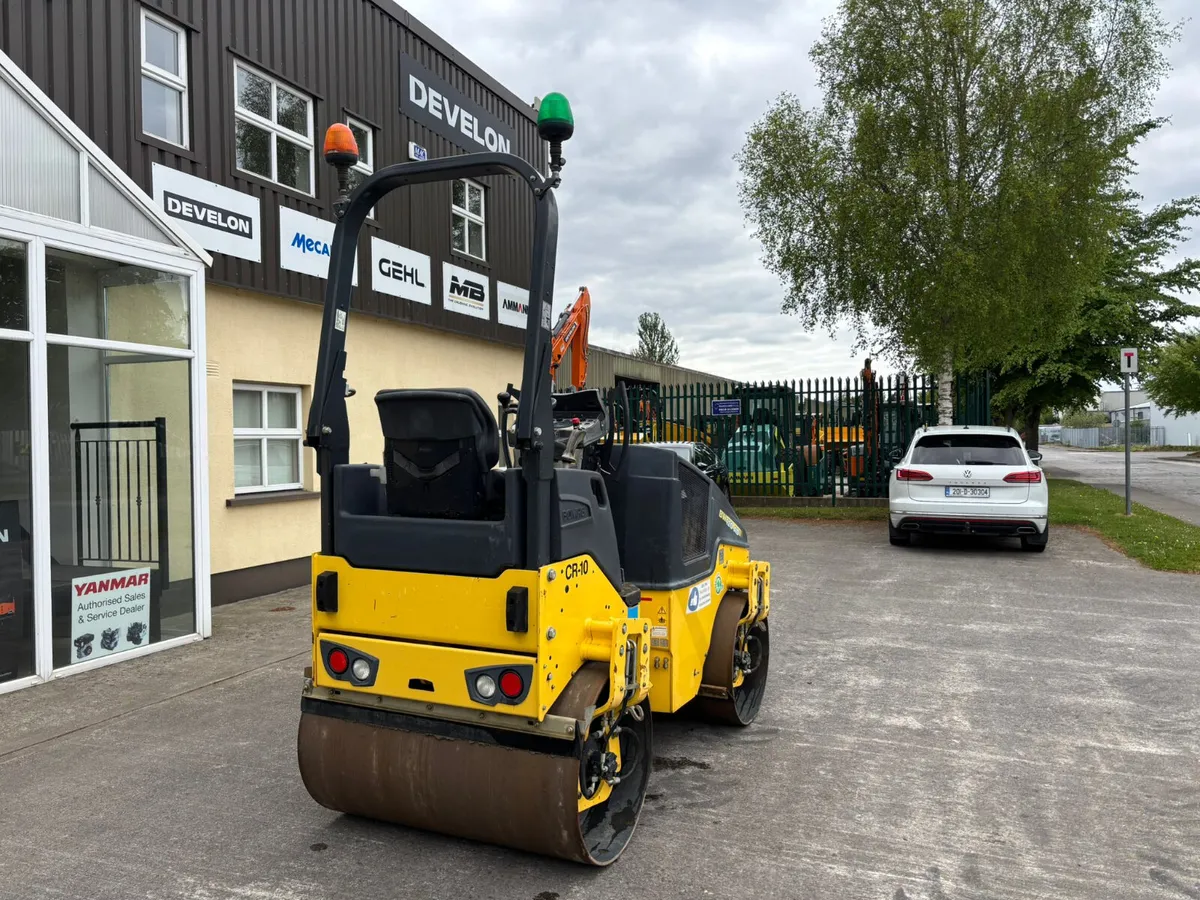 2021 BOMAG 120 Roller - Image 2