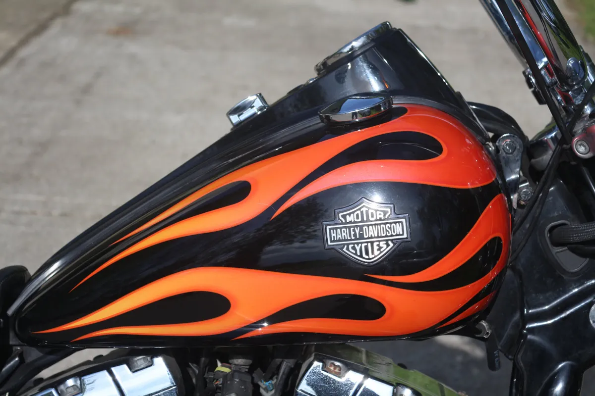 2010 Harley FXDWG  Wideglide - Image 2