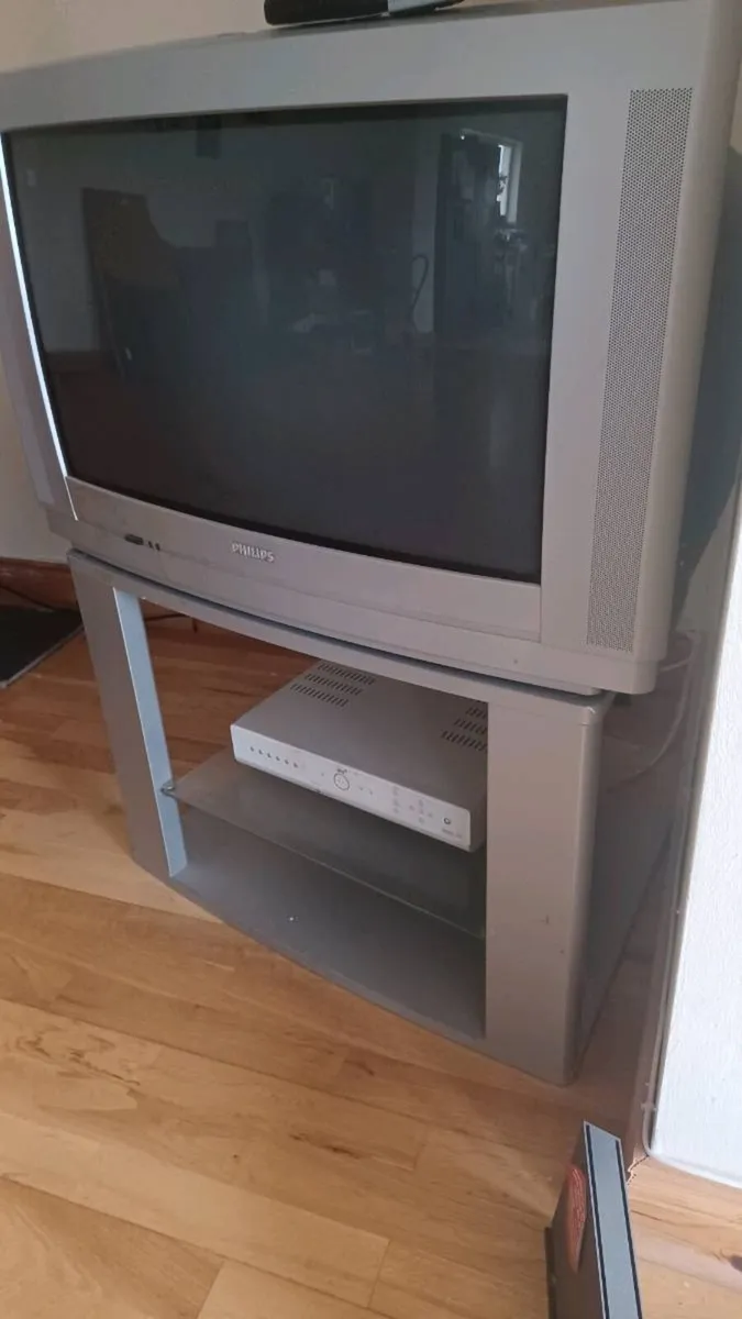 Tv - Image 2