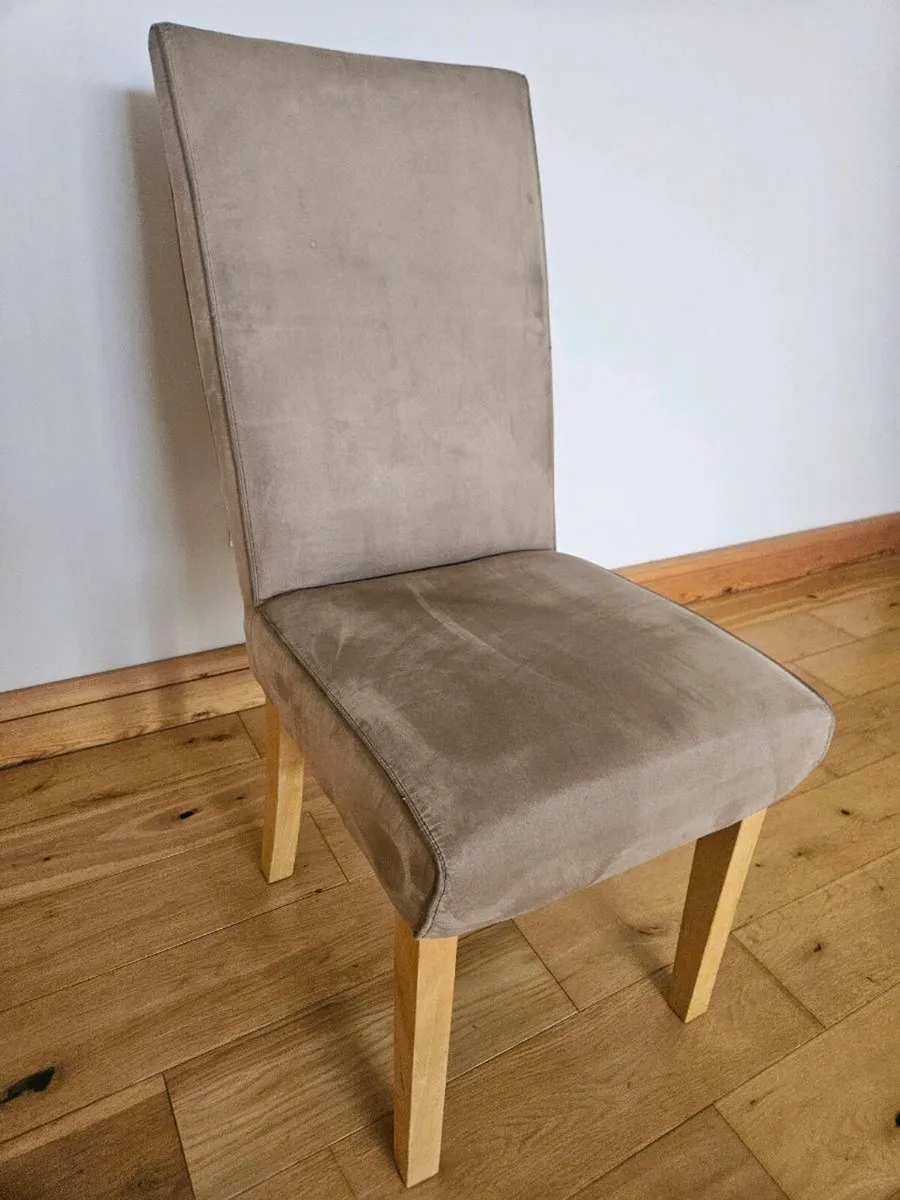 6 Dining chairs - Image 1