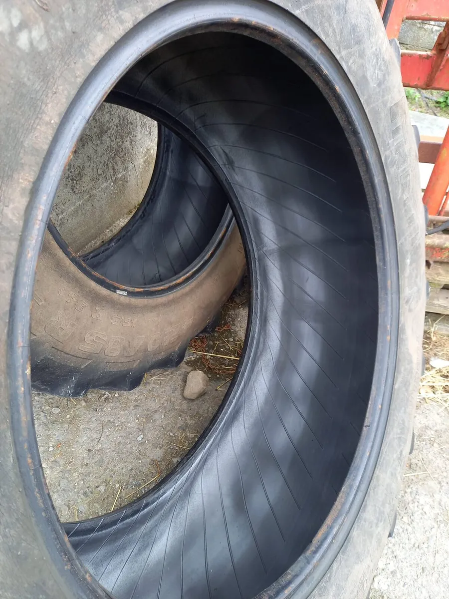 Tractor tyres - Image 3