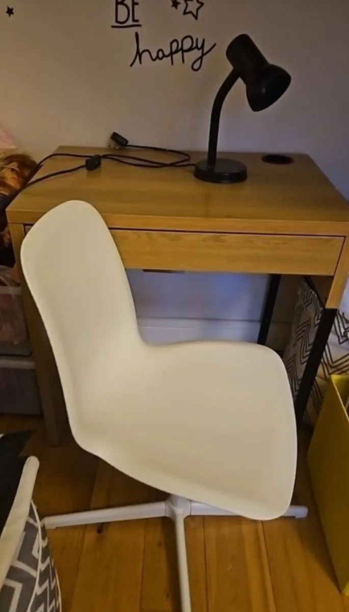 Ikea desk, chair and a lamp - Image 2