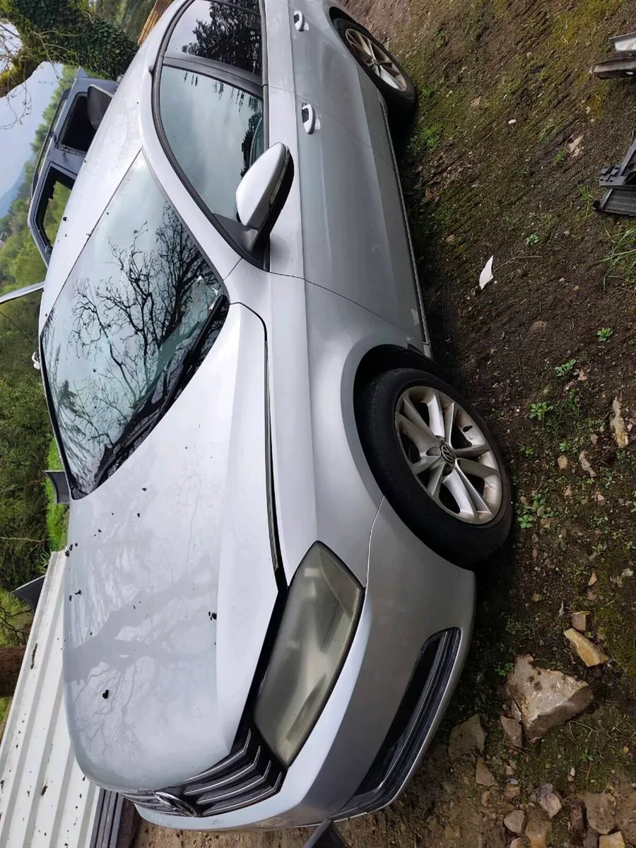 Vw Passat 2012 1.6 tdi - Image 3