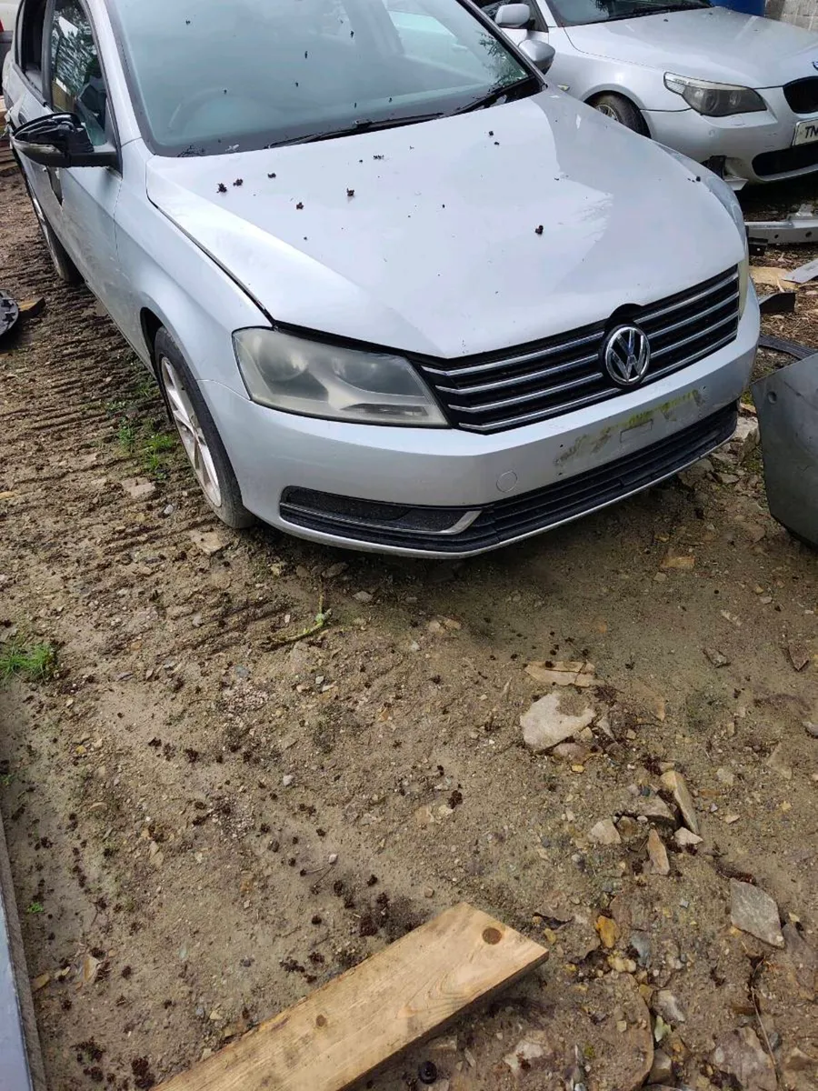 Vw Passat 2012 1.6 tdi - Image 4