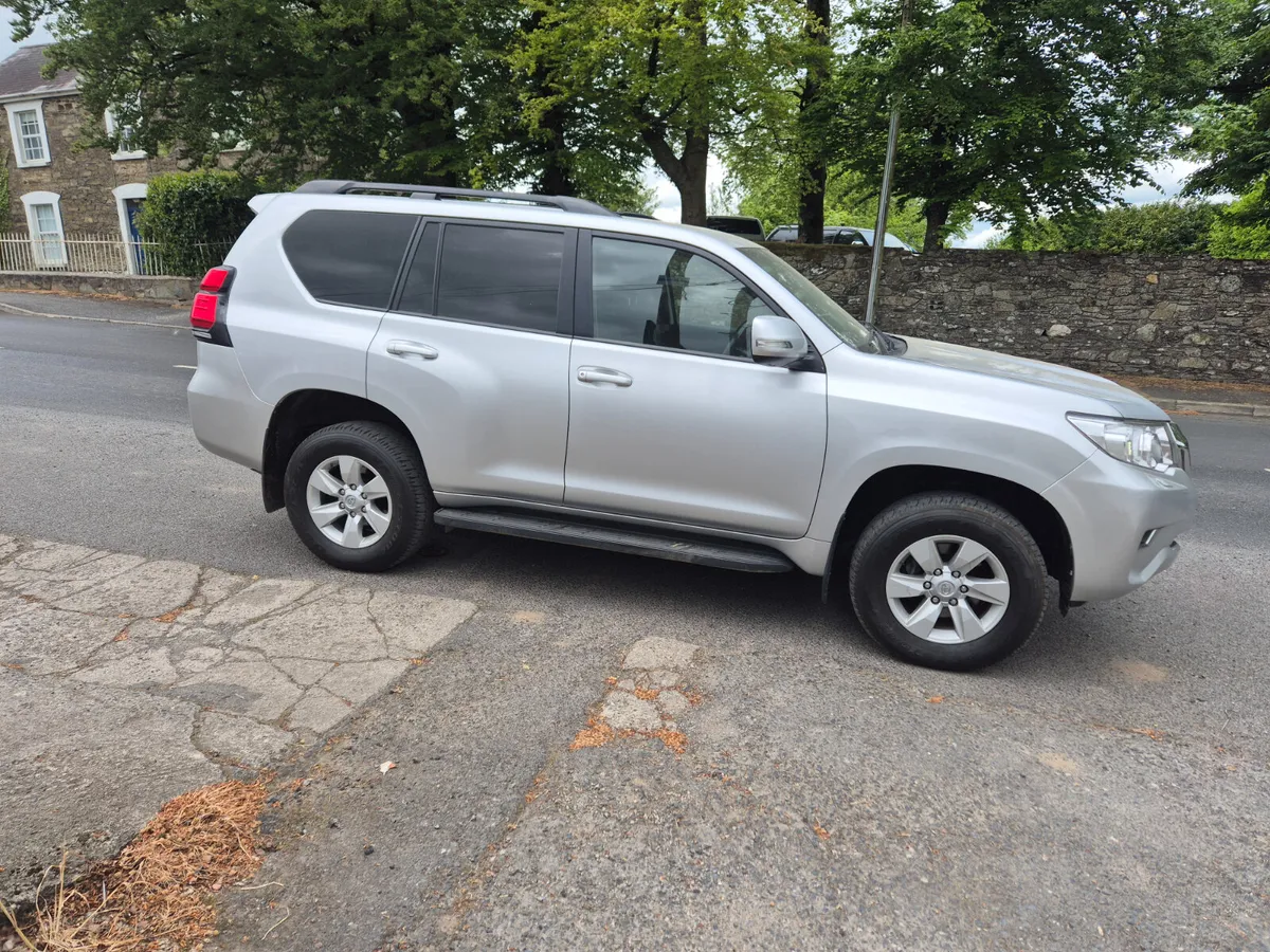 Toyota Land Cruiser 2022 - Image 2