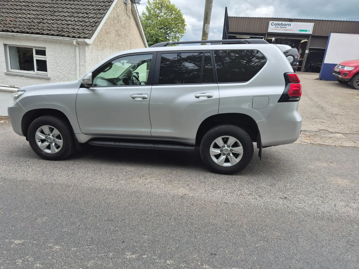 Toyota Land Cruiser 2022 - Image 3