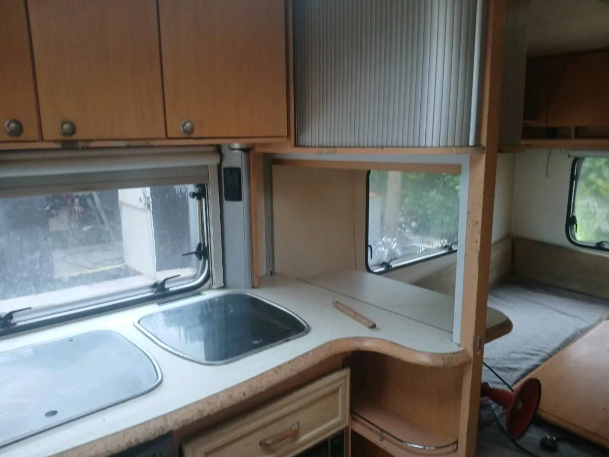 Caravans - Image 2