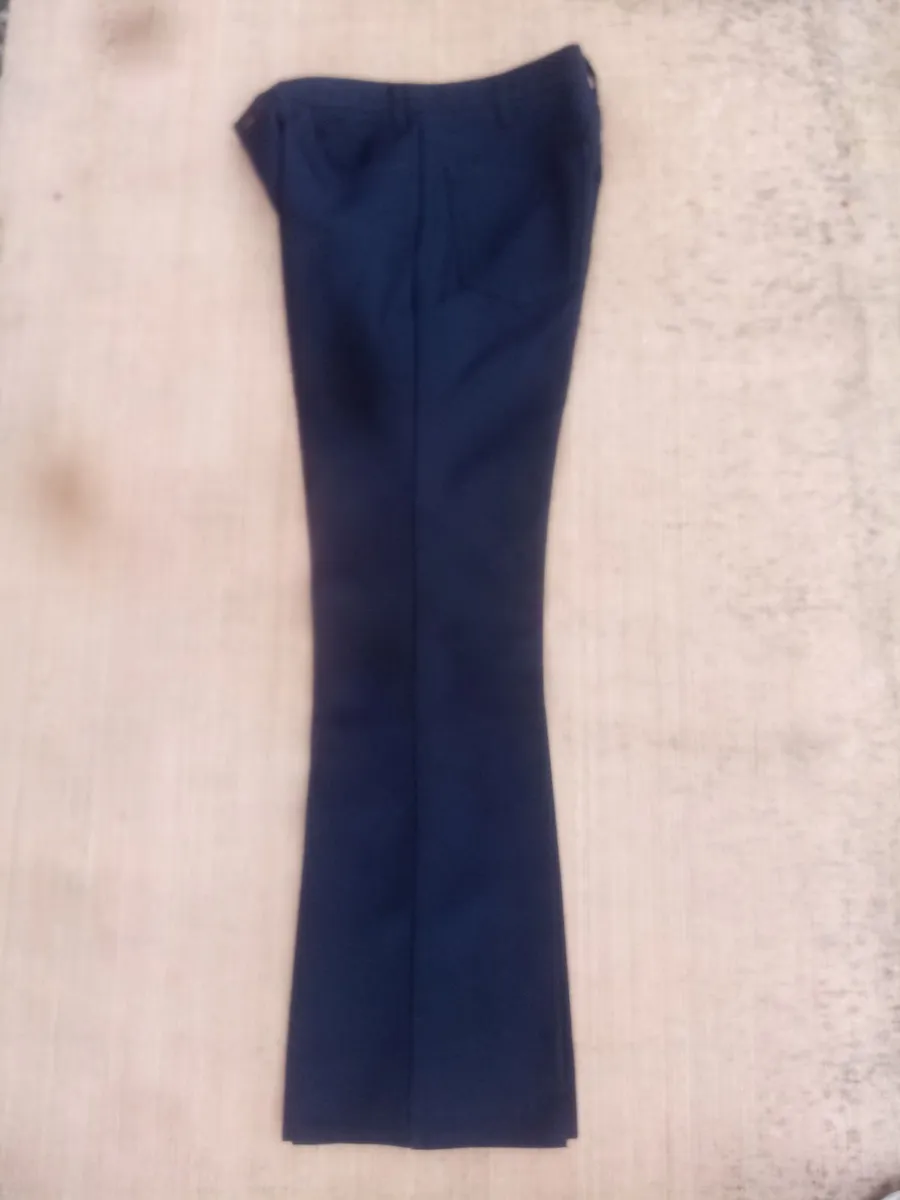 Levis Black/Gold Label Trousers - Image 3