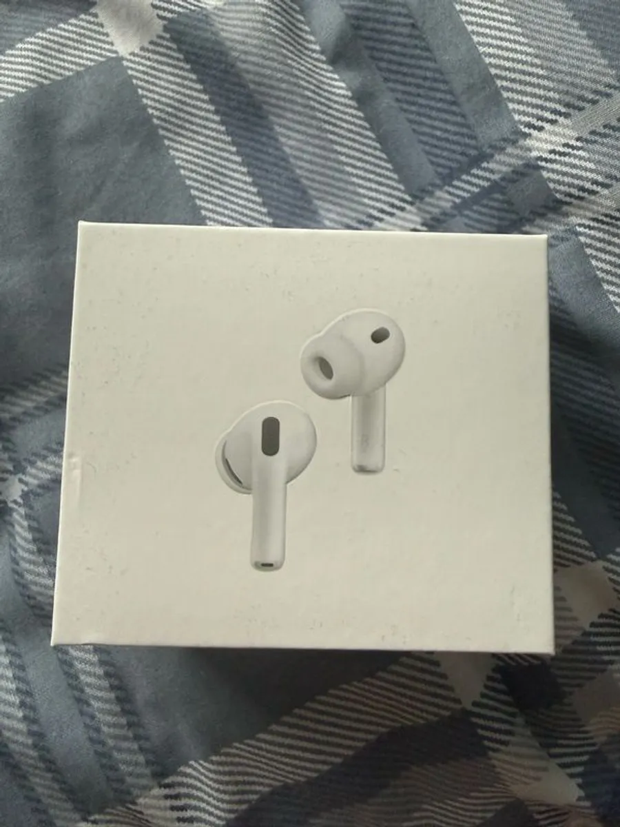 airpod pro 3s - Image 2