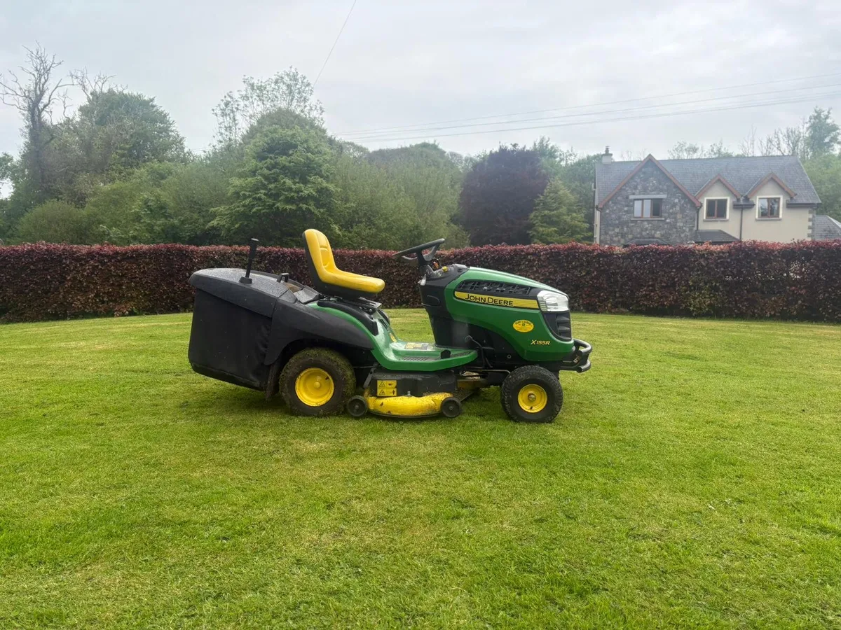 Ride on lawnmower - Image 2
