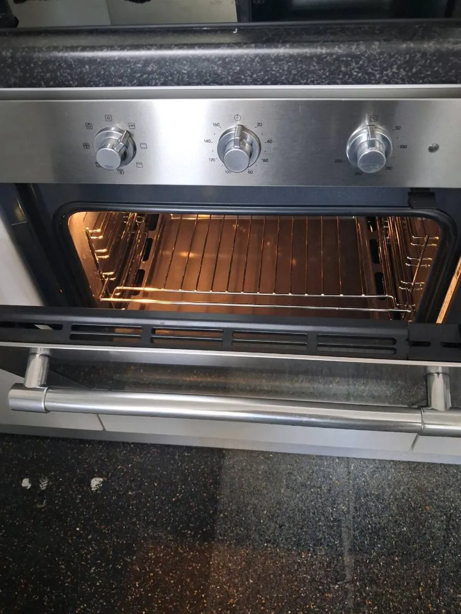 Mattration single oven Electric - Image 3