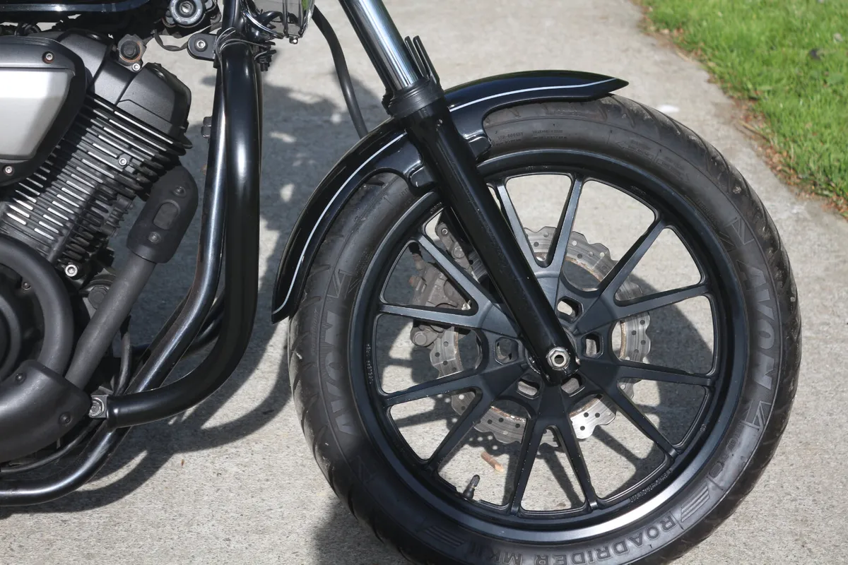 2015 Yamaha  950 Bolt - Image 3