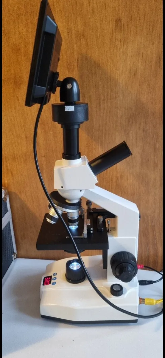 Microscope with Heated plate - Image 4