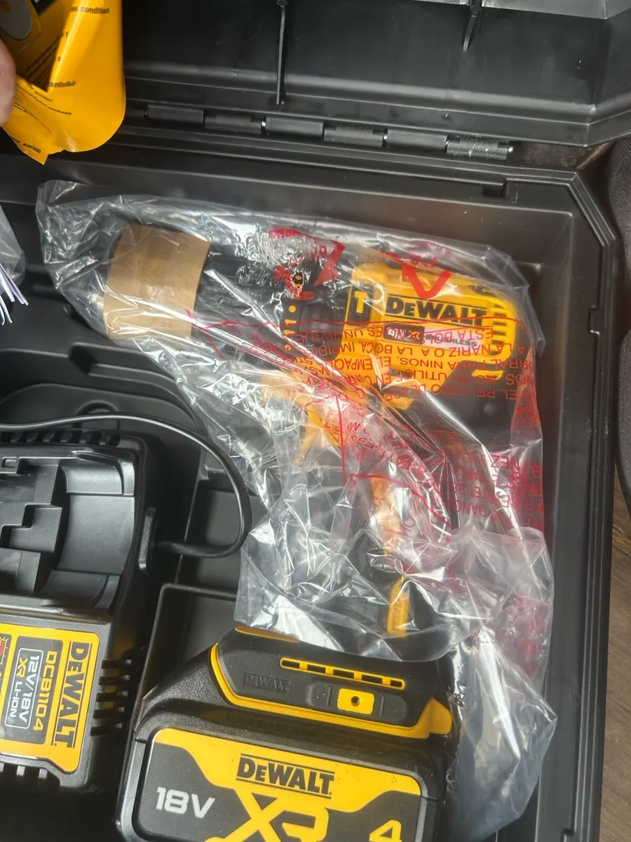 Dewalt Drill/Impact - Image 3