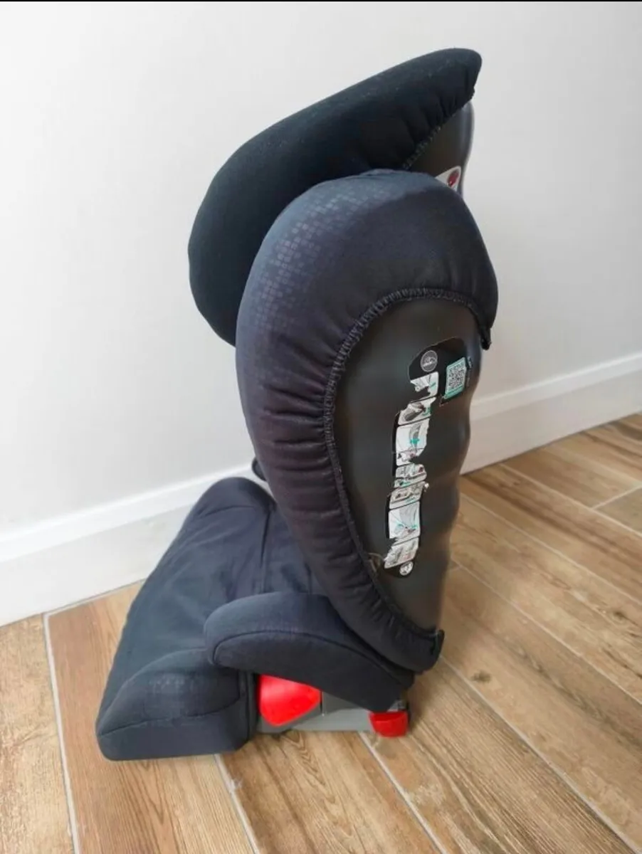Britax car seat - Image 2