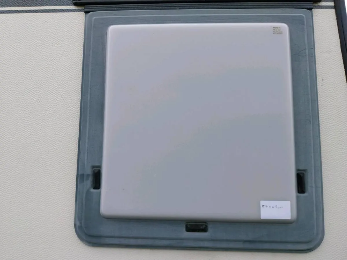 Campervan Windows - Image 2