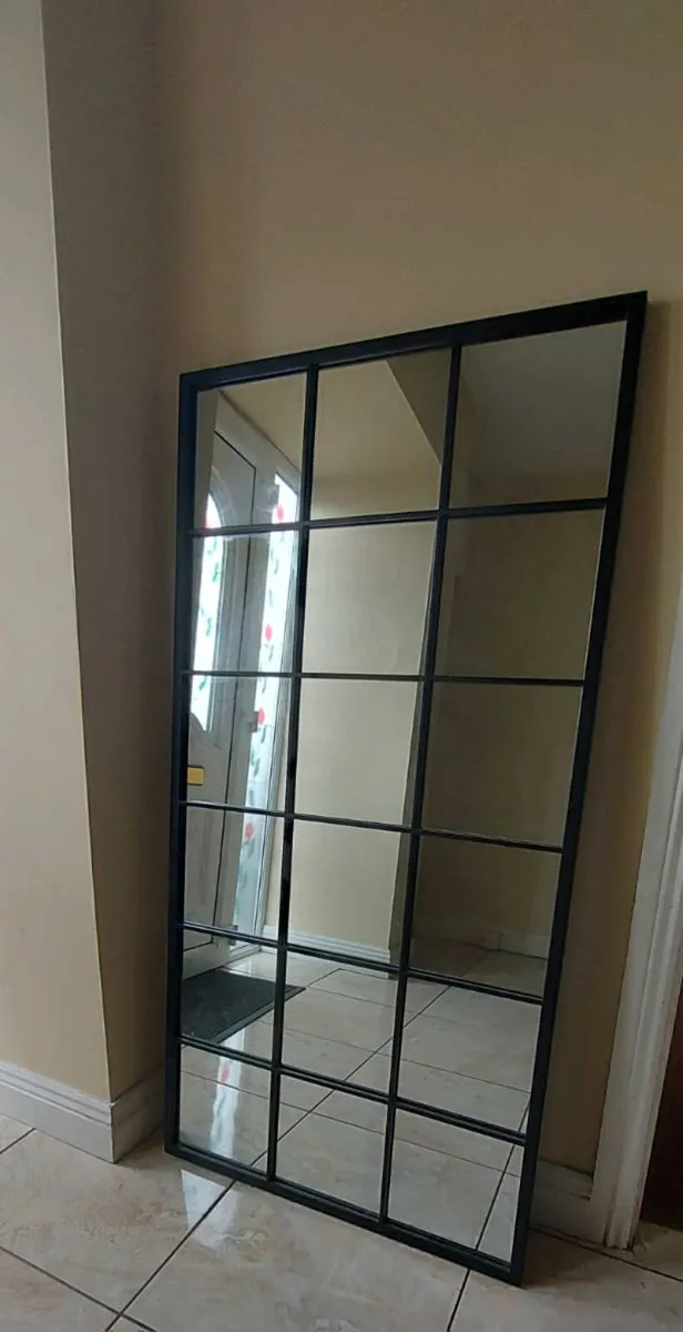 Large mirror