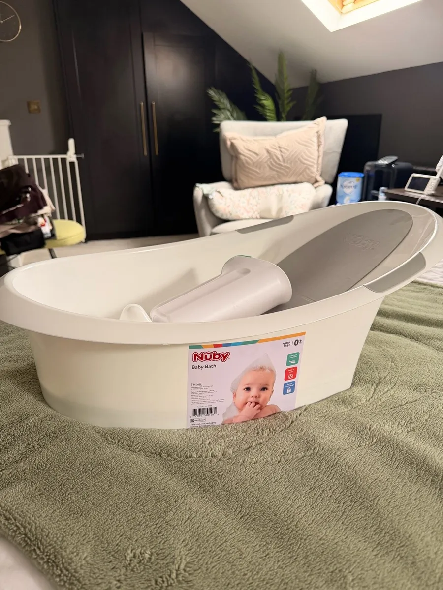 Baby baths & Jug - Image 2