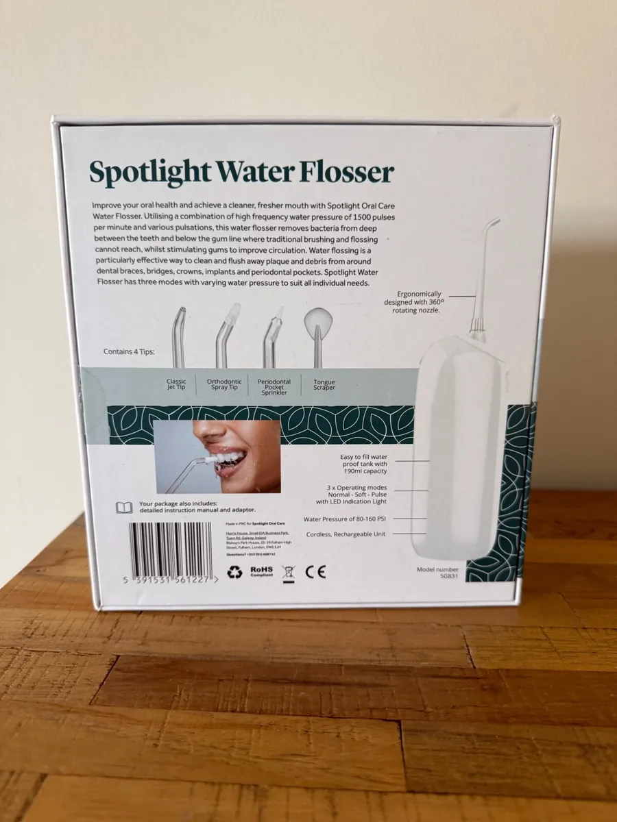 Spotlight Oral Care White Water FLOSSER, brand new - Image 2