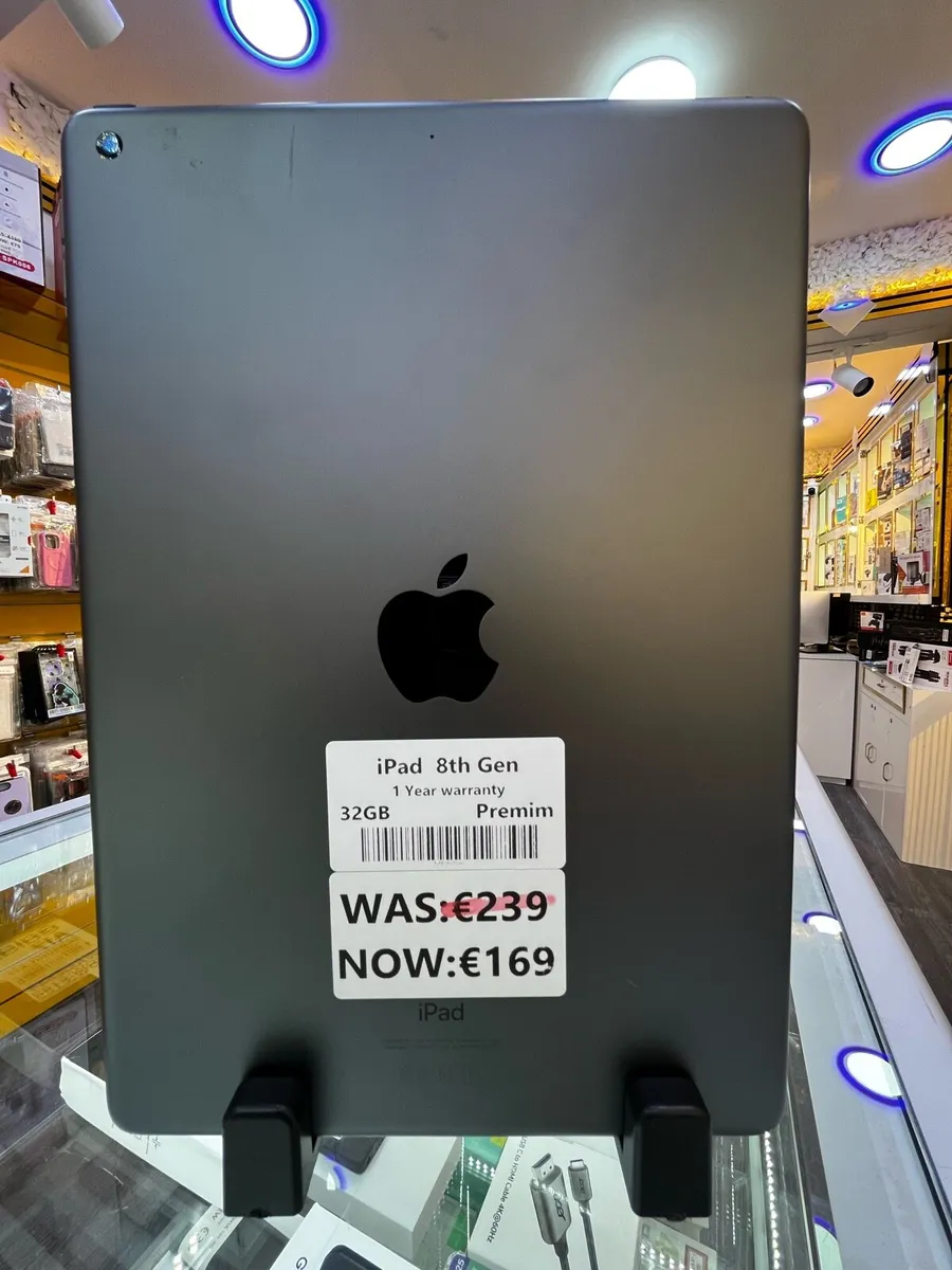 iPad 8th Generation 32GB 1 YEAR WARRANTY - Image 3