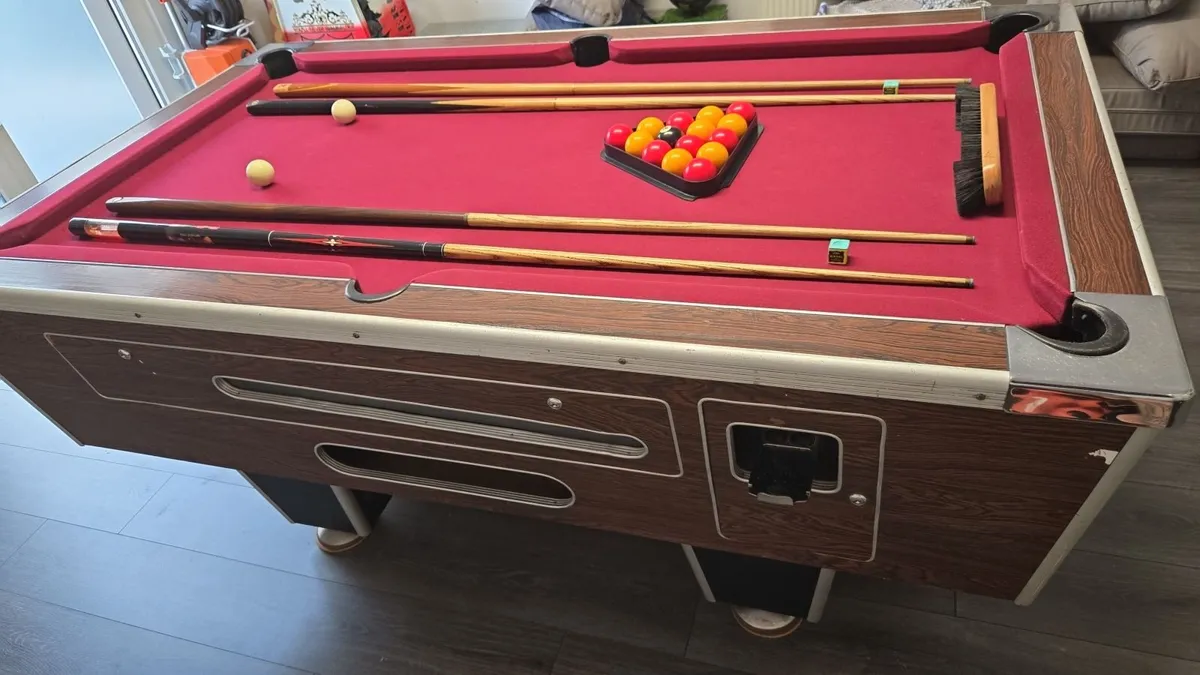 Pool table - Image 3