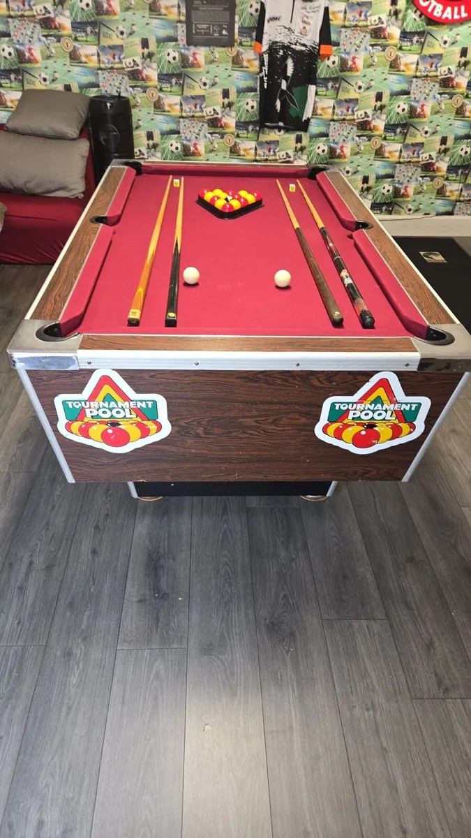 Pool table - Image 4