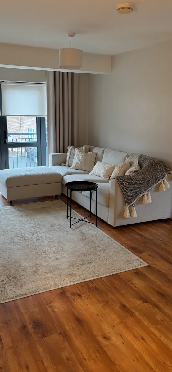 Couch and storage puff - Image 4