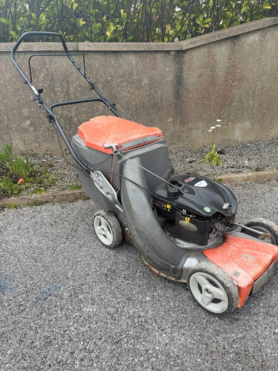 Husqvarna lawnmower - Image 2