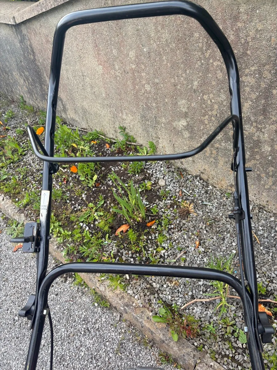 Husqvarna lawnmower - Image 3