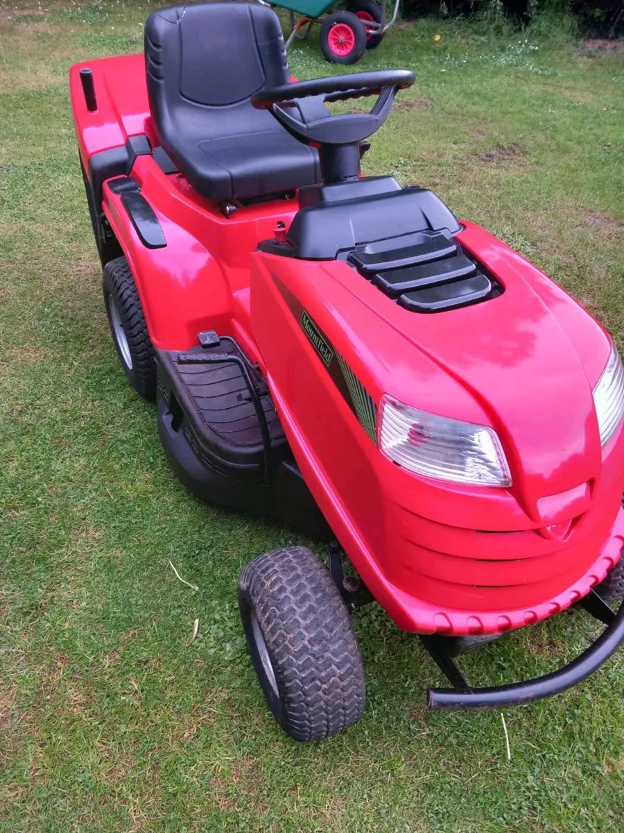 Castlegarden, Mountfield, mower. - Image 2