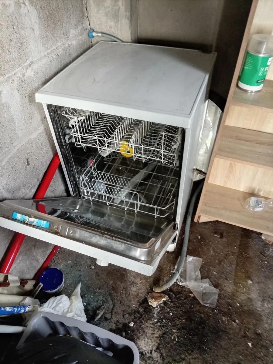 Kitchen - Image 2