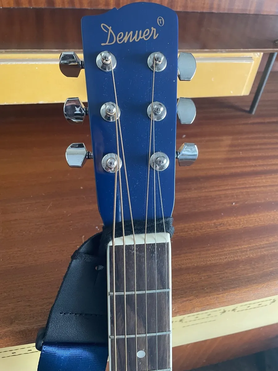 Guitar - Image 2