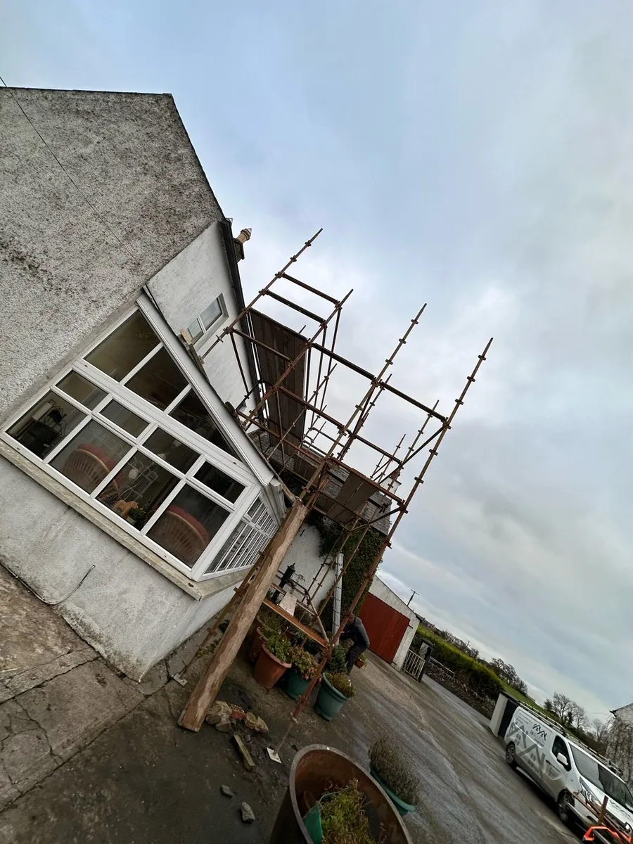 Scaffold erection - Image 3