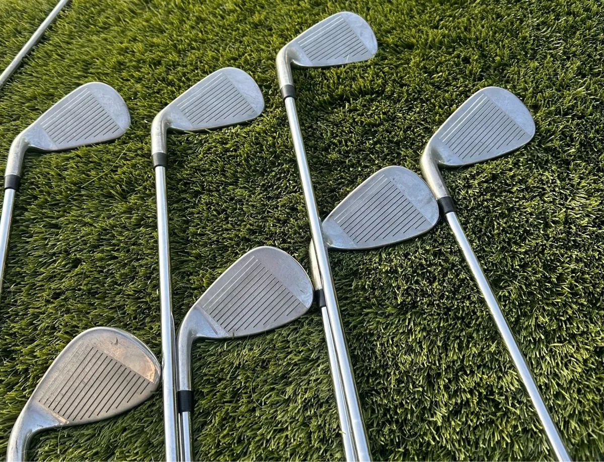 Callaway rogue irons 5-Sw - Image 2