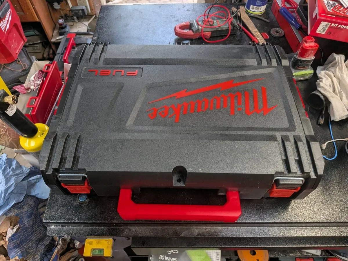 Tool boxes - Image 1