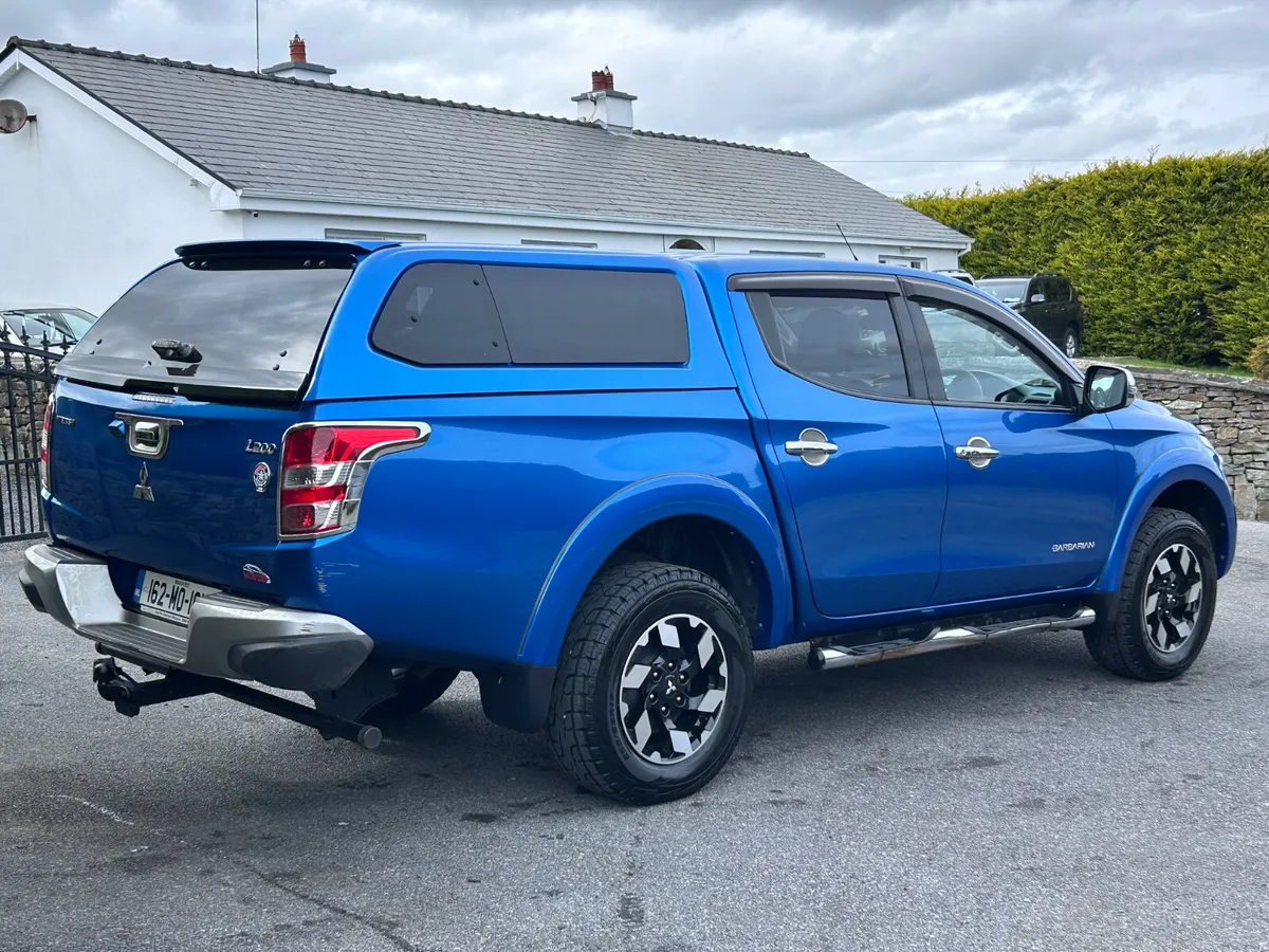 2016 Mitsubishi L200 Barbarian - Image 2