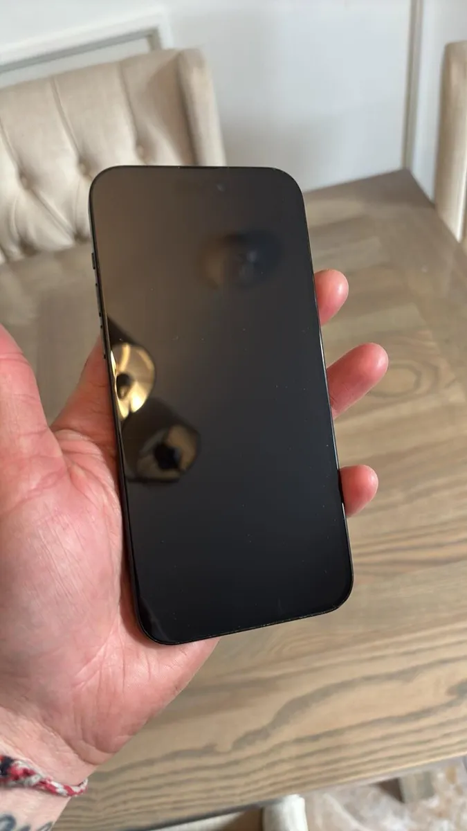 iPhone 15 plus black sim free 128GB with box - Image 3