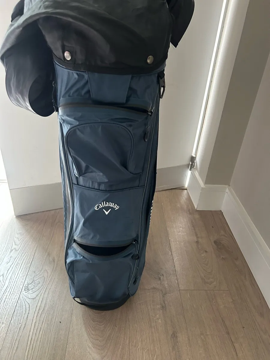 Callaway golf bag - waterproof - Image 1