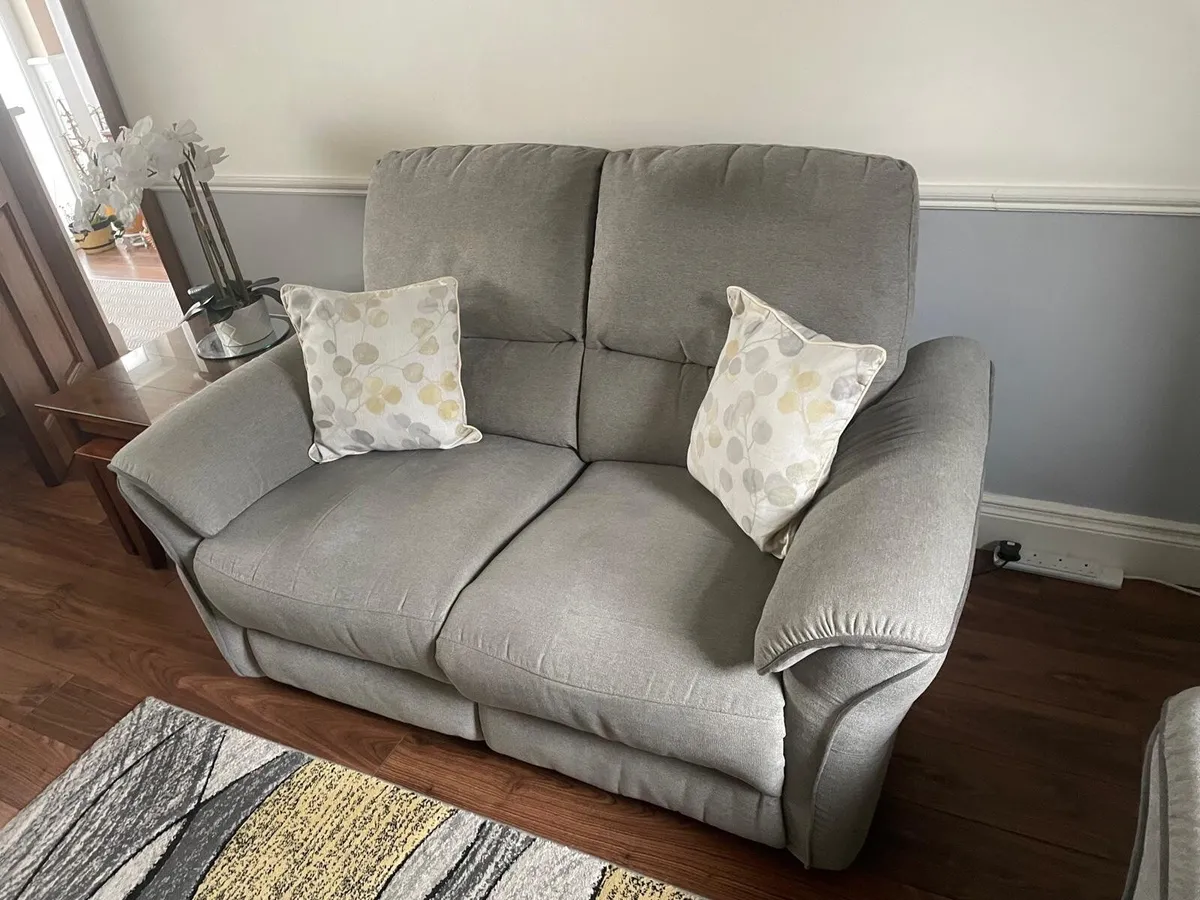 Power recliner - Image 2