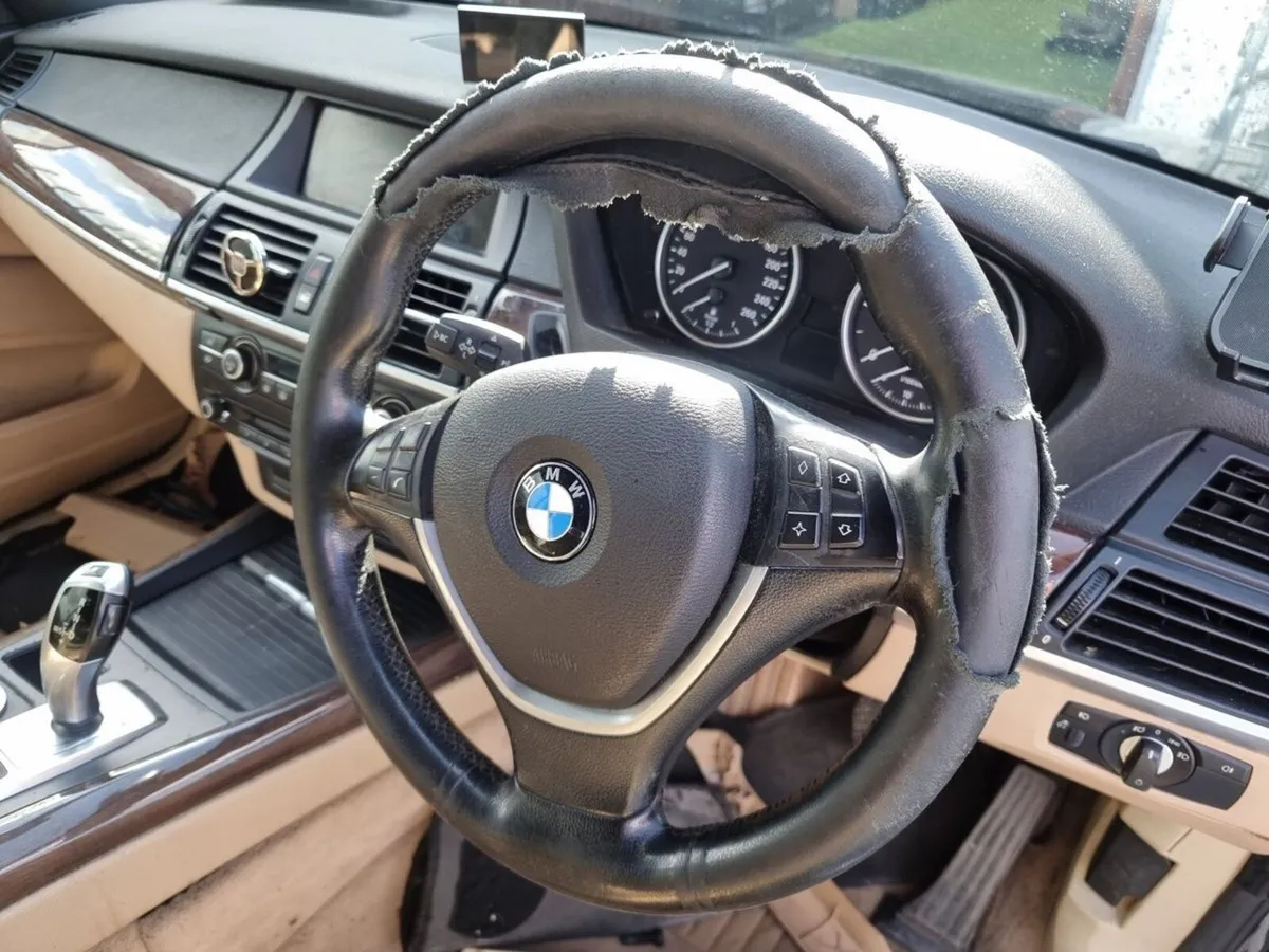 Leather restoration service - Image 4