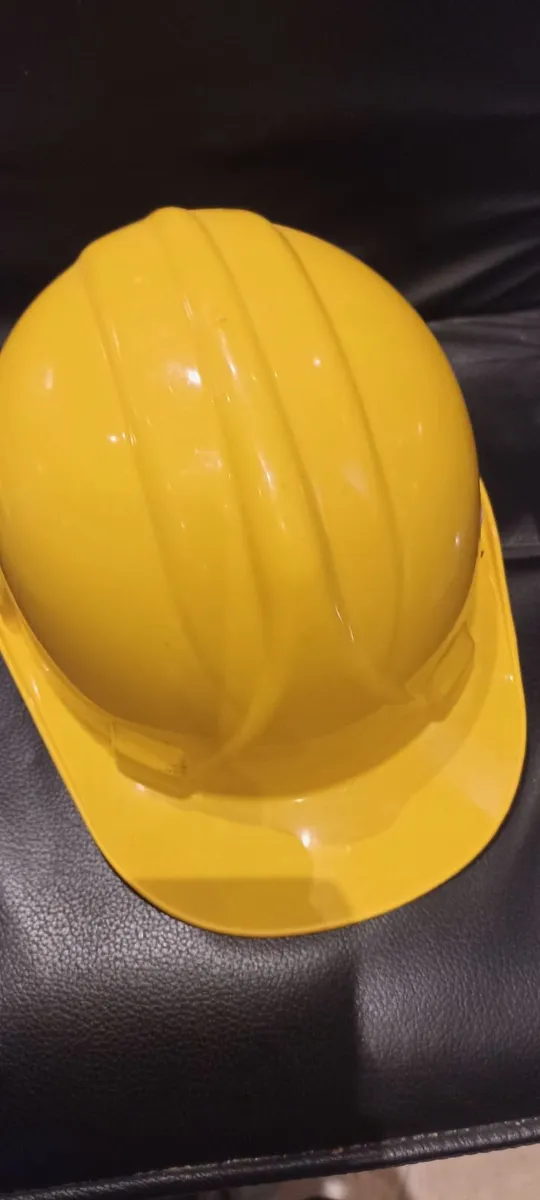 Site Safrty Helmet - Image 2